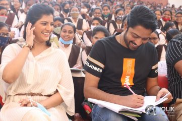 Naandhi Team at Guntur Success Meet 